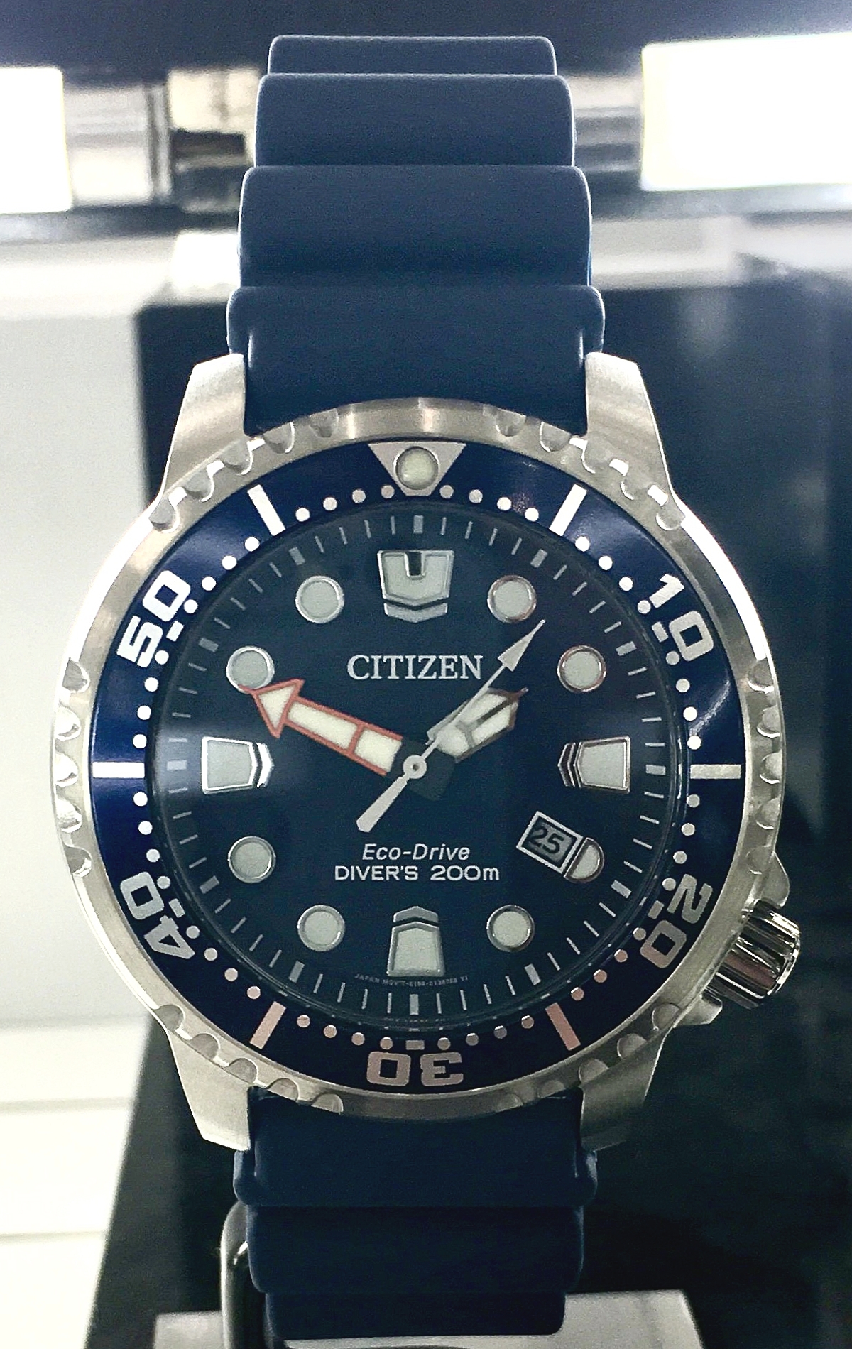A budget friendly dive watch - Citizen Diver's 200m Eco Drive - Diving watch